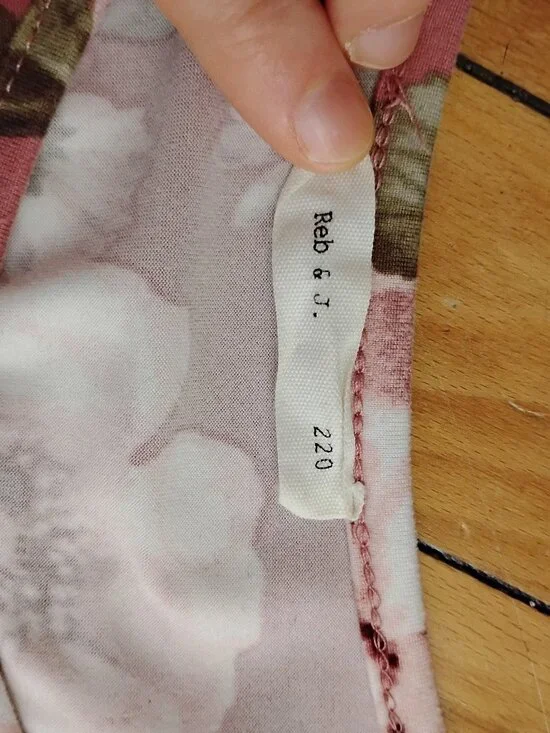 Reb and J Bell Sleeve Floral Knit Dress - Picture 4 of 5